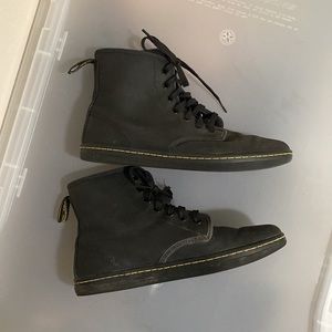 Dr. Martens 💌Free Shipping Black Boots Women's Size 8